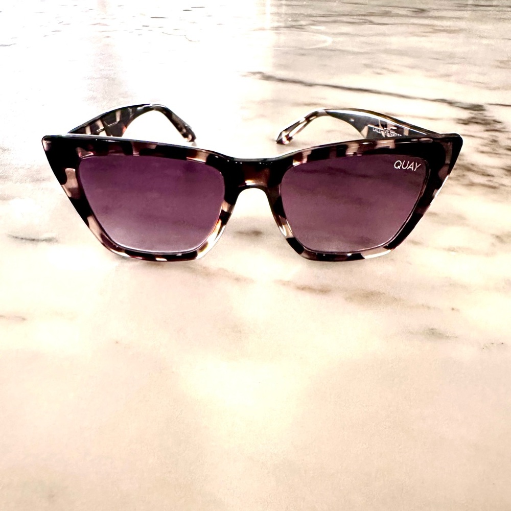 Quay Australia Tortoiseshell Frame Sunglasses